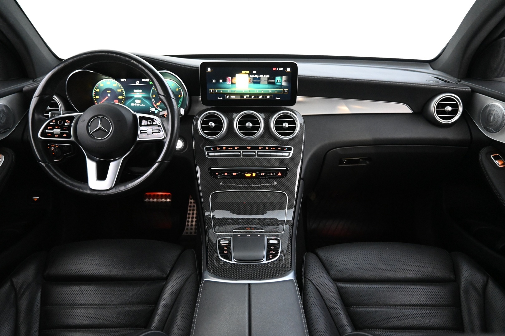 MERCEDES-BENZ GLC 2021