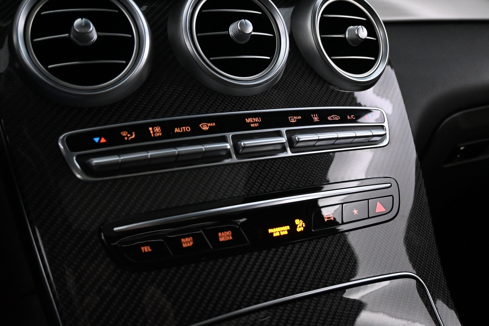 MERCEDES-BENZ GLC 2021