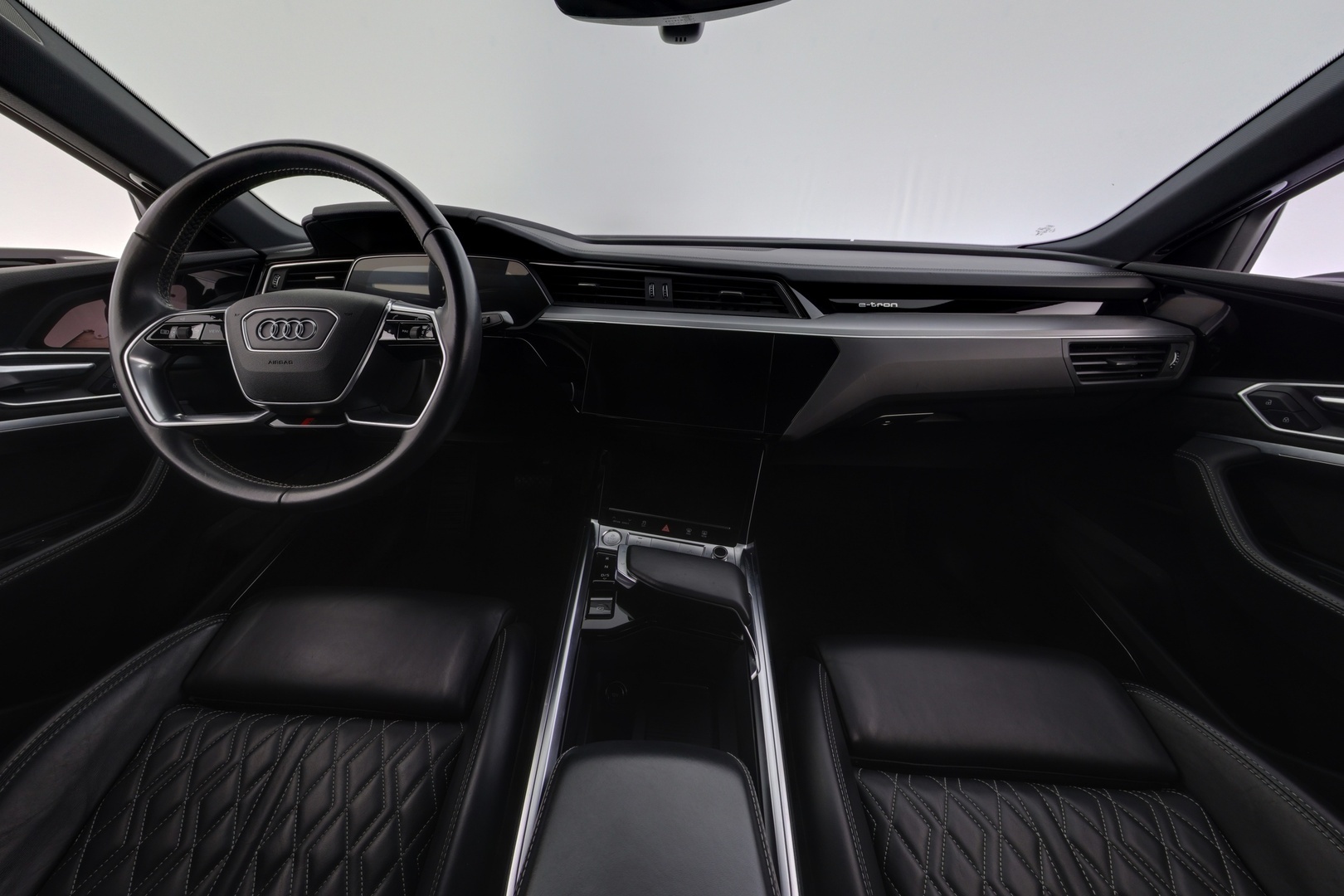 AUDI e-tron 2020