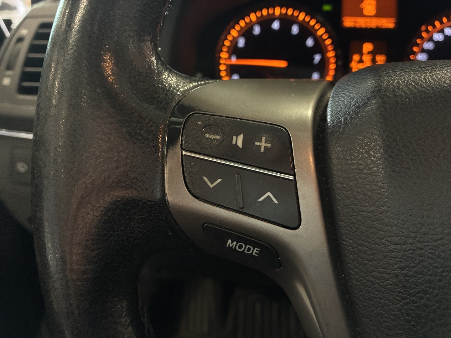 TOYOTA Avensis 2009