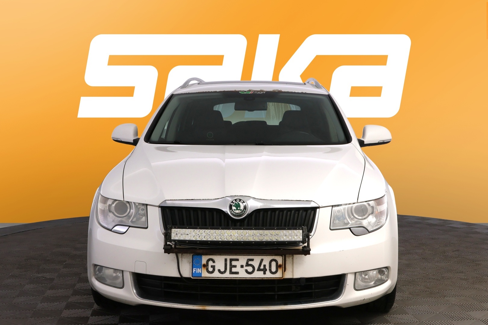 SKODA Superb 2010