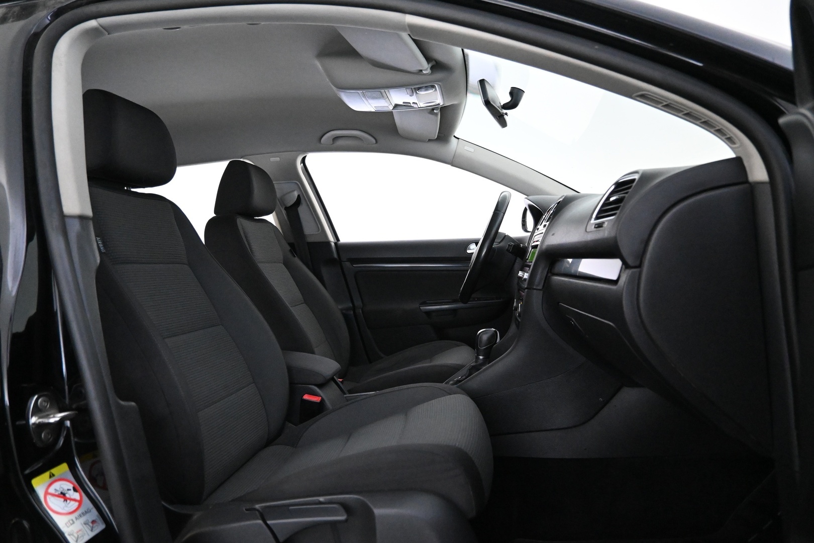 VOLKSWAGEN Golf 2011