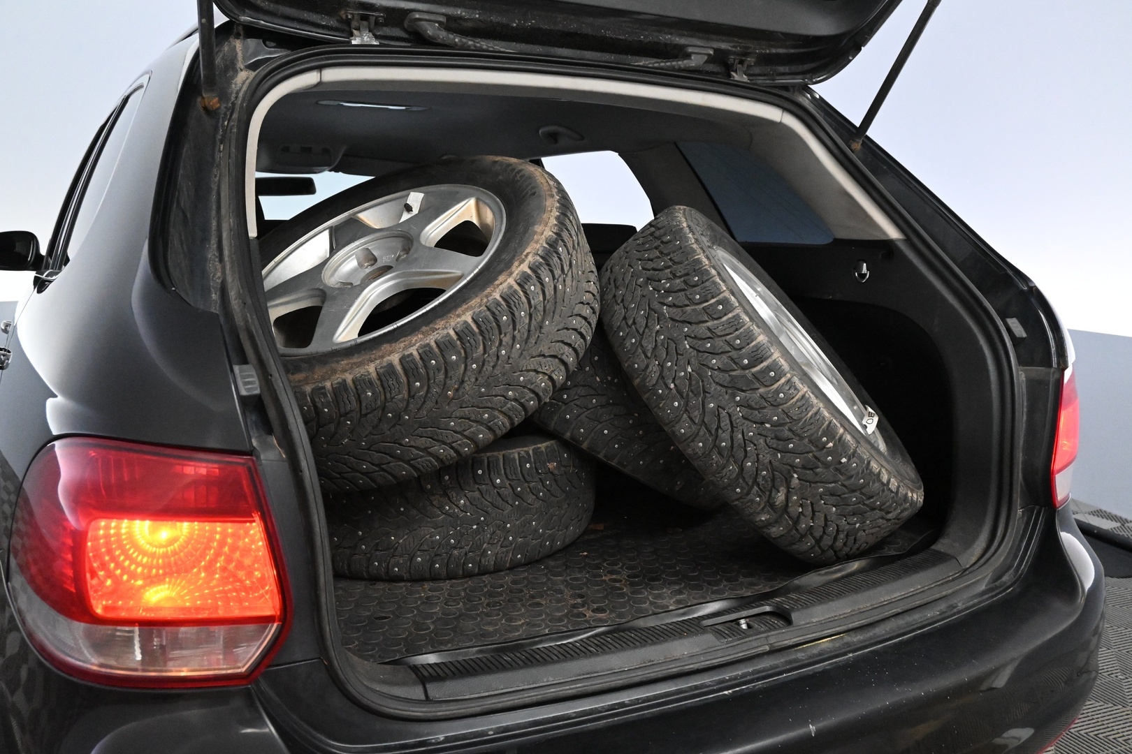VOLKSWAGEN Golf 2011