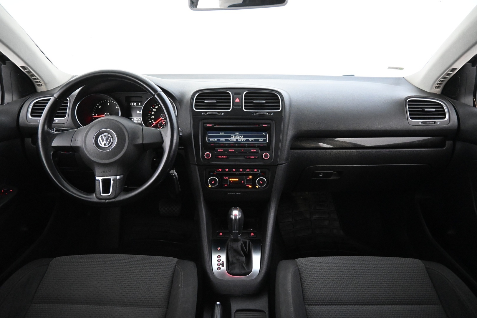 VOLKSWAGEN Golf 2011