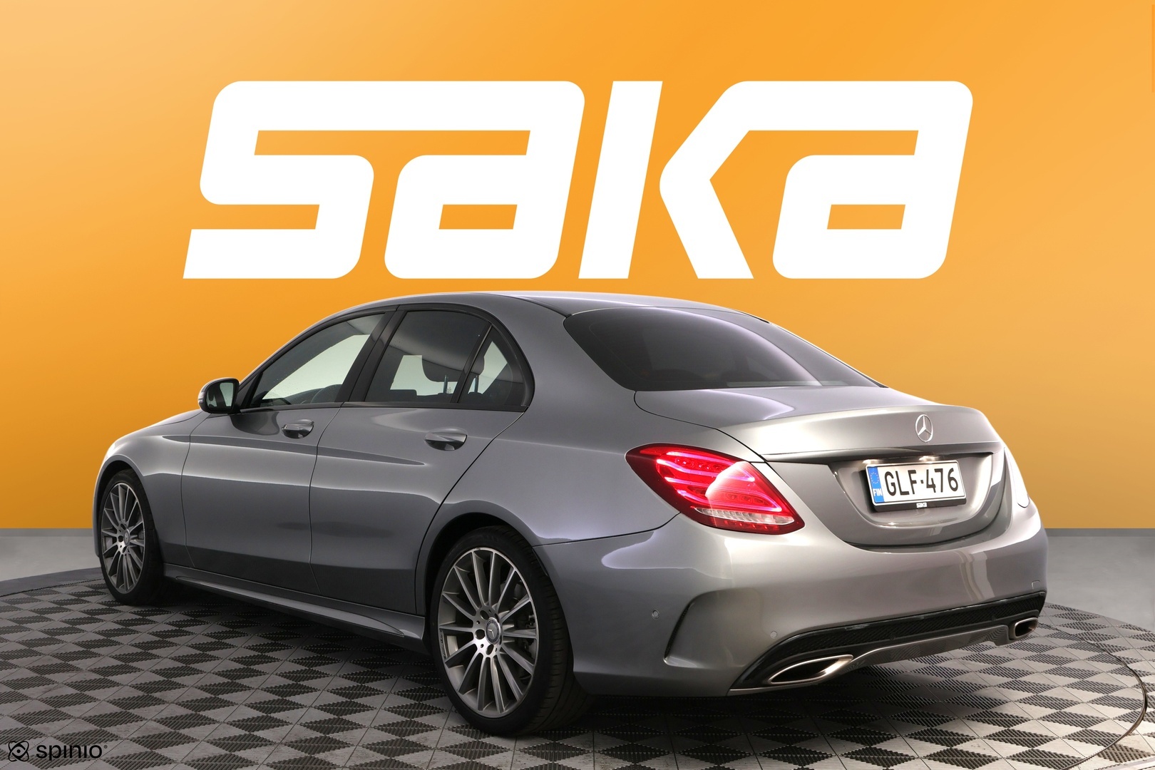 MERCEDES-BENZ C 2015