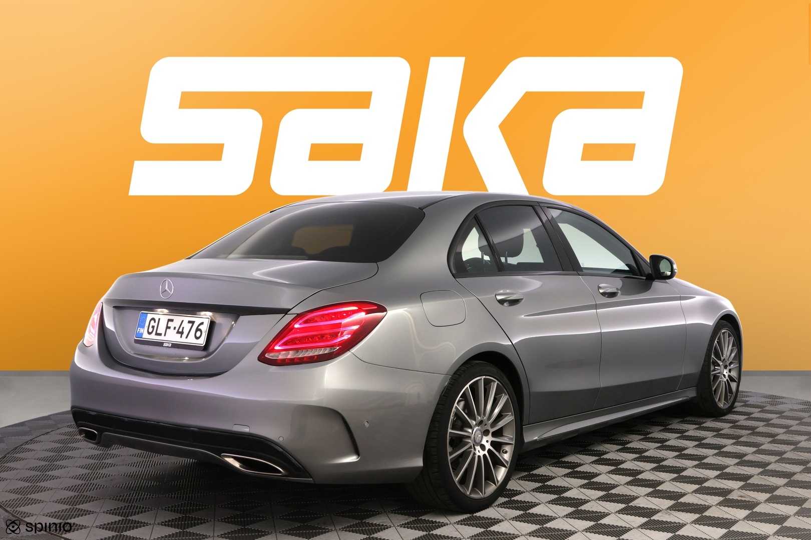 MERCEDES-BENZ C 2015