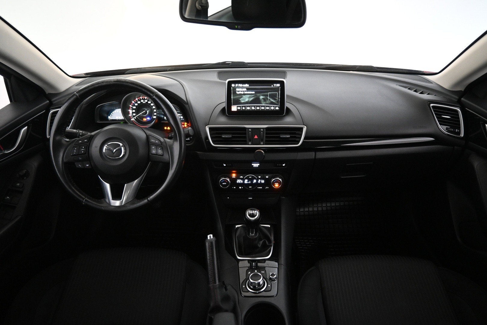 MAZDA 3 2014