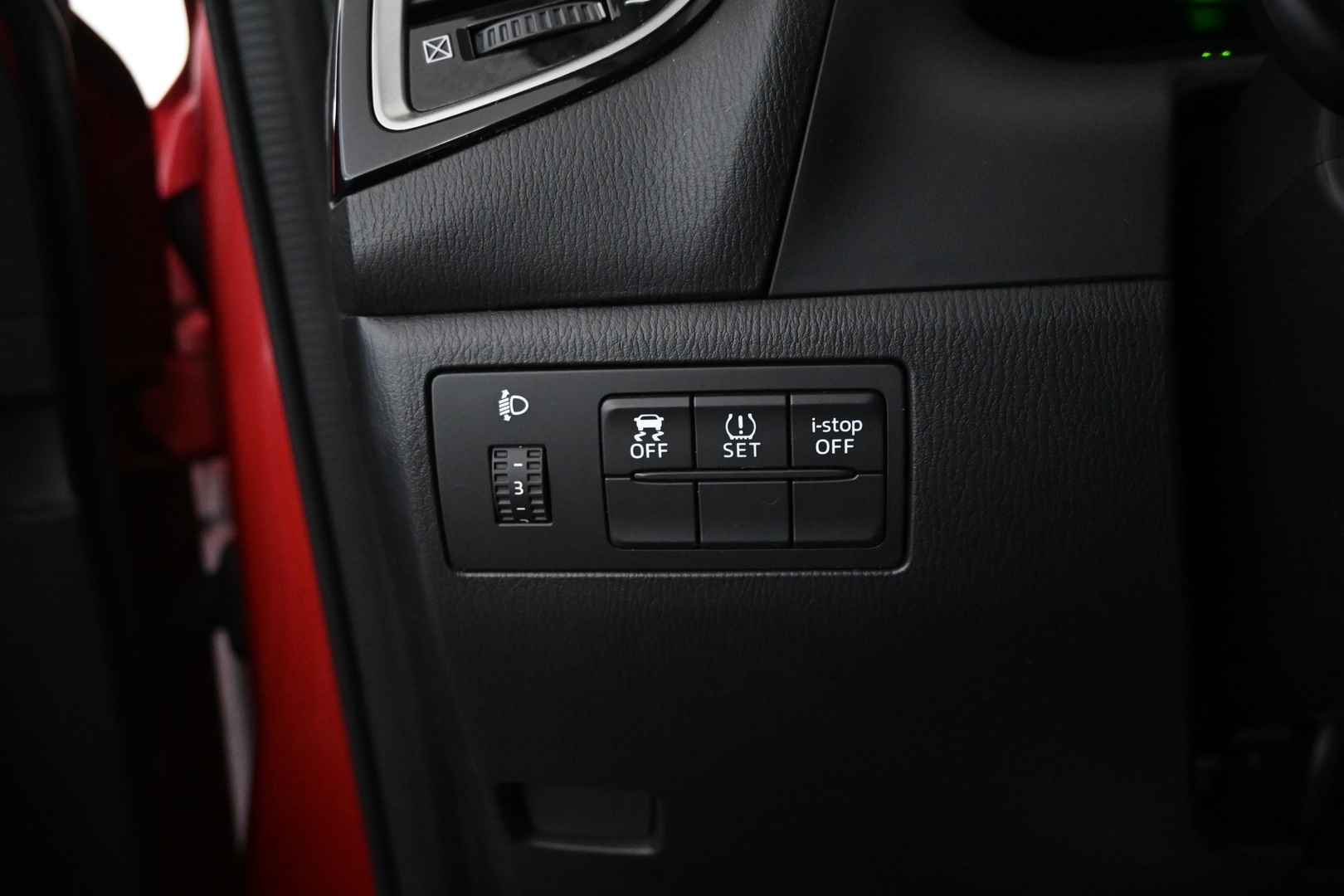 MAZDA 3 2014