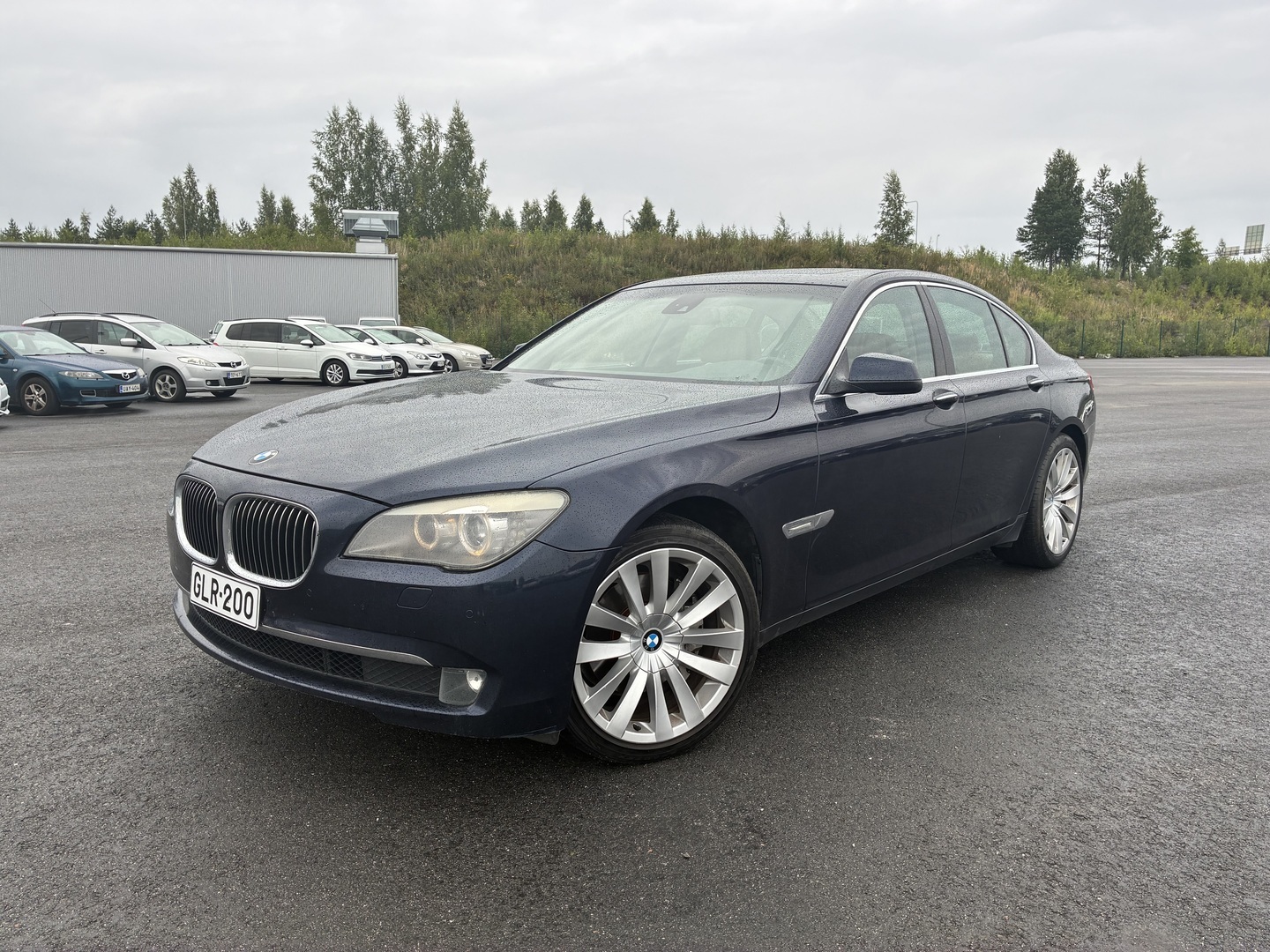 BMW 740 2010