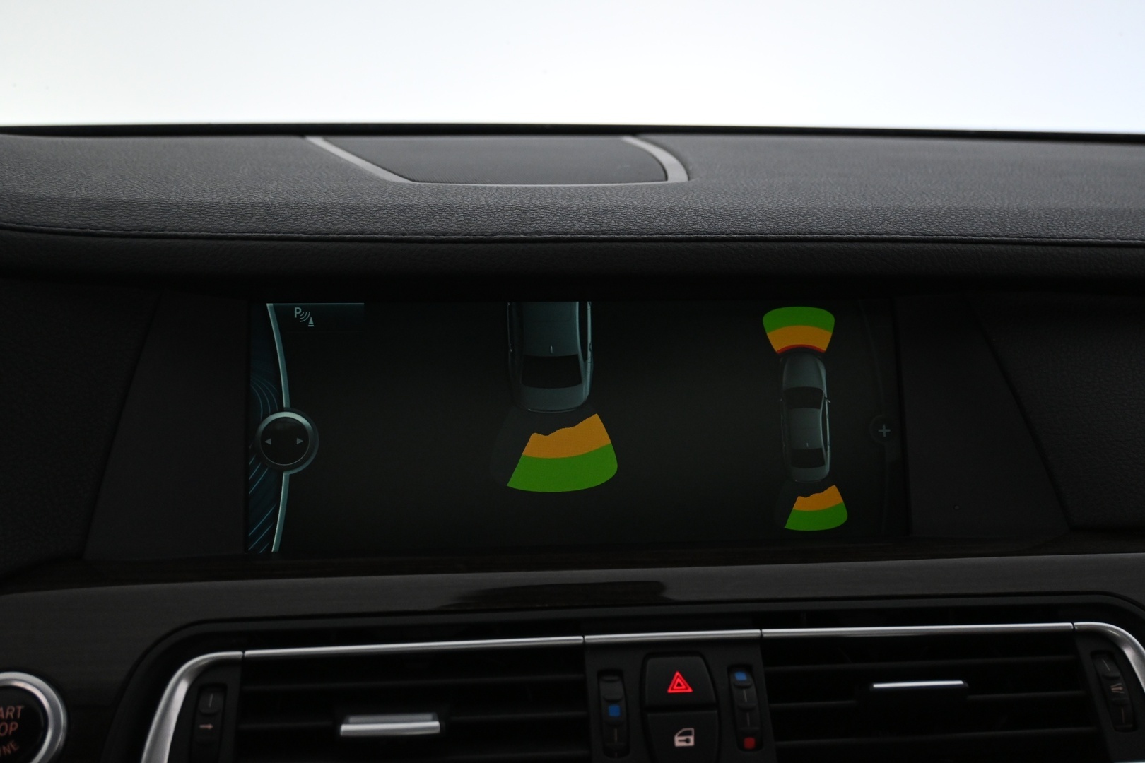 BMW 740 2011