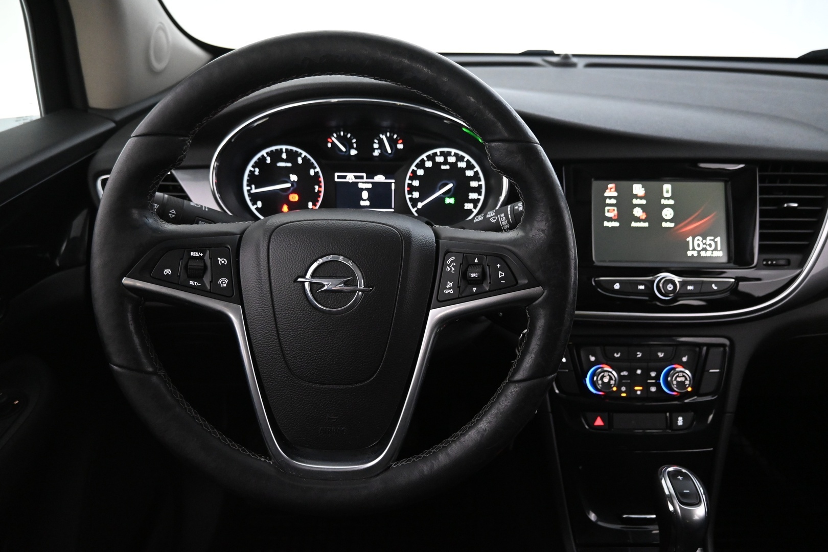 OPEL Mokka 2017