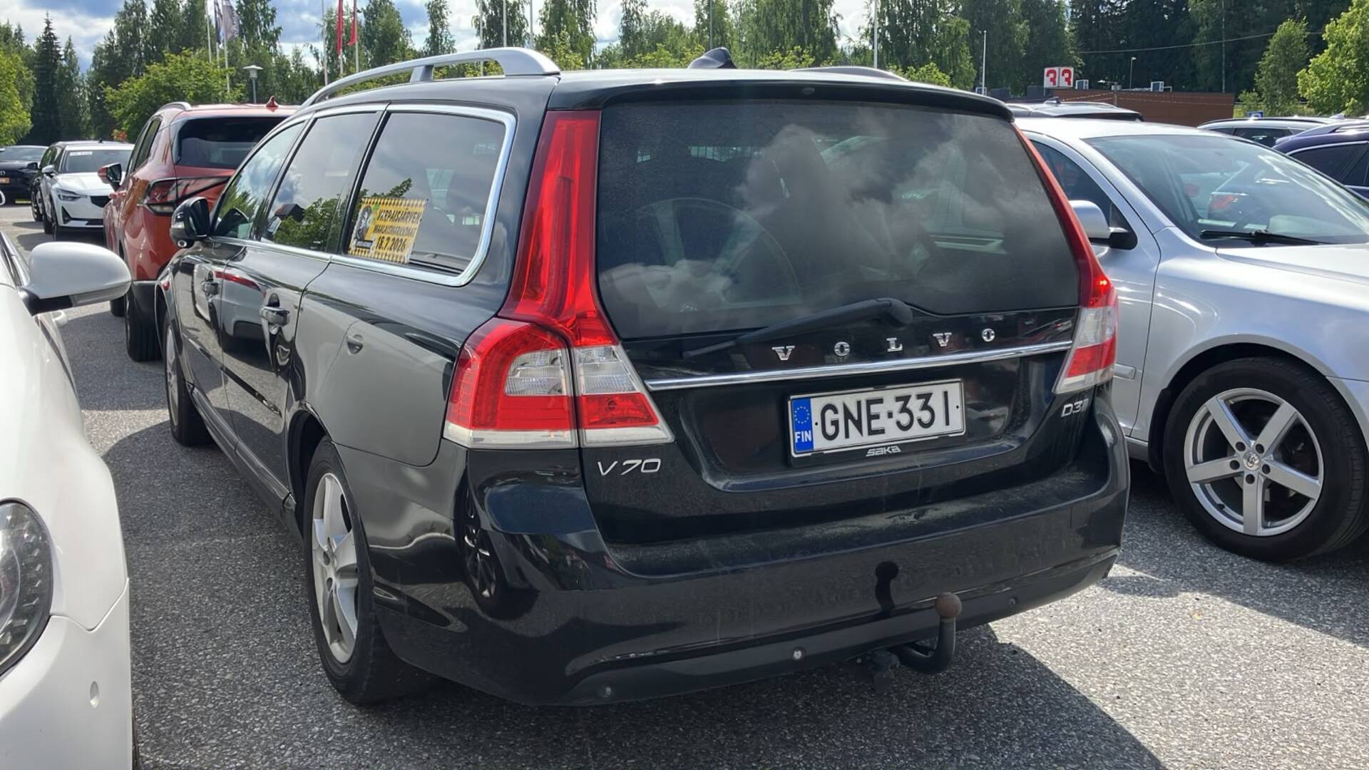 VOLVO V70 2016