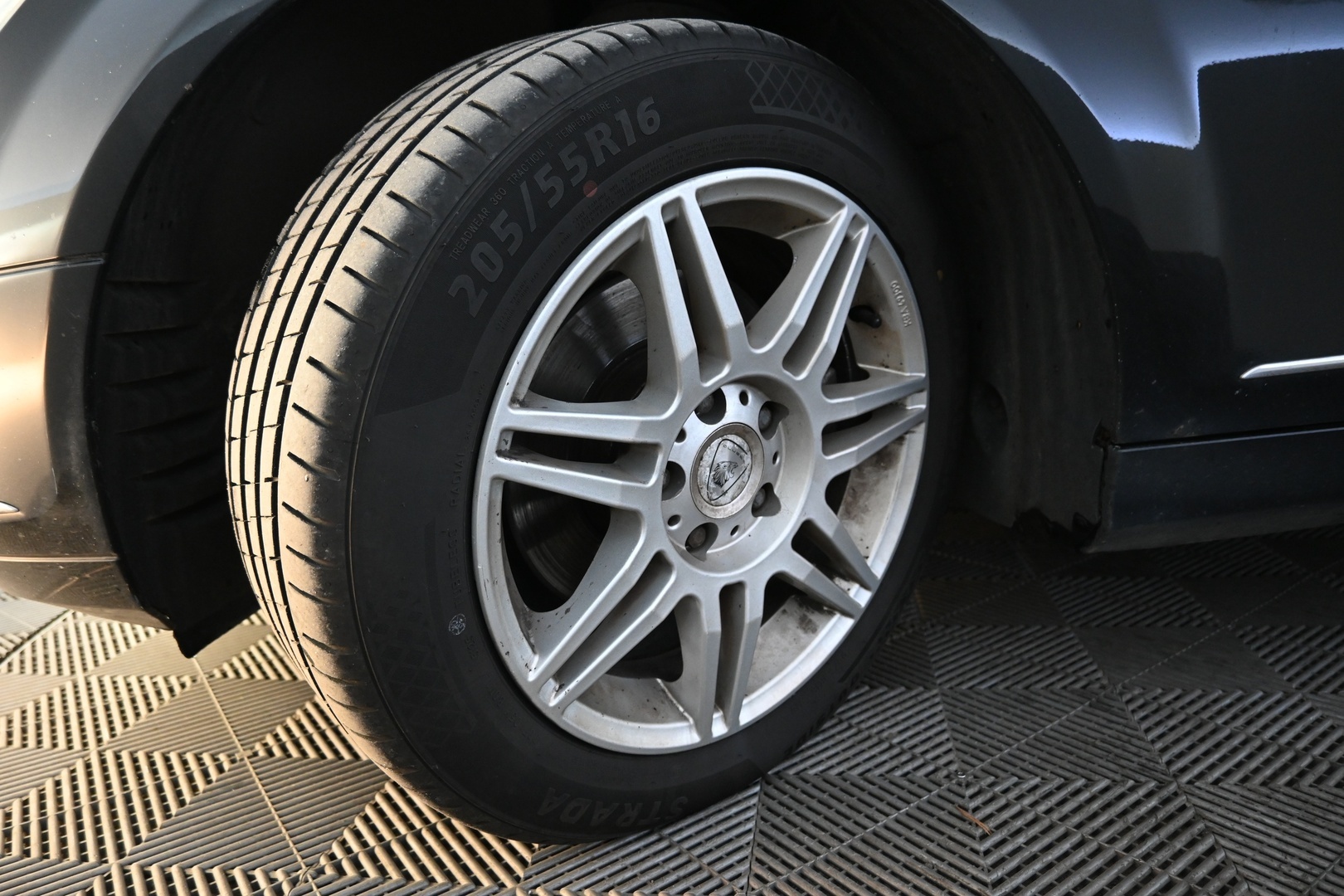 MERCEDES-BENZ C 2008