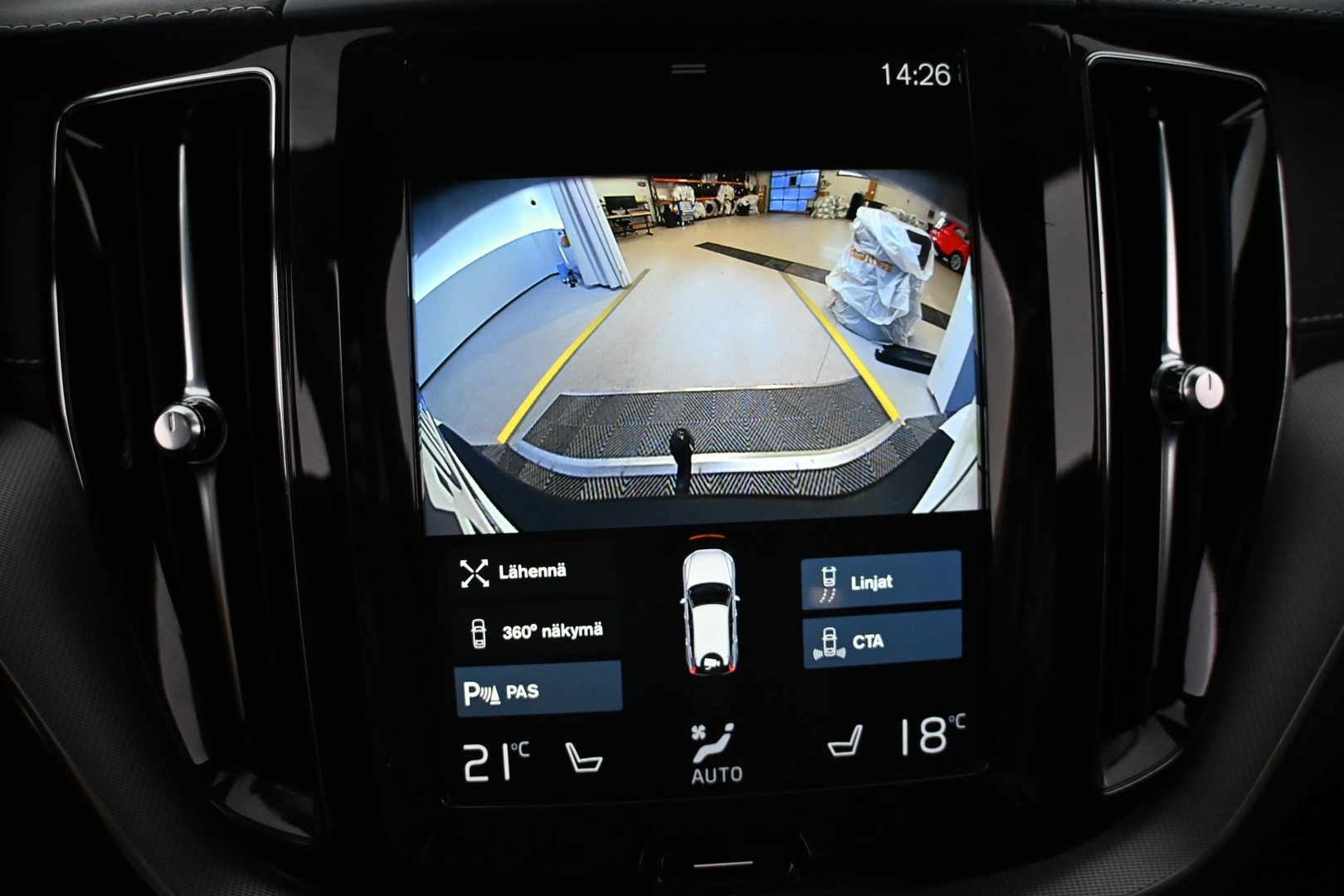 VOLVO XC60 2020