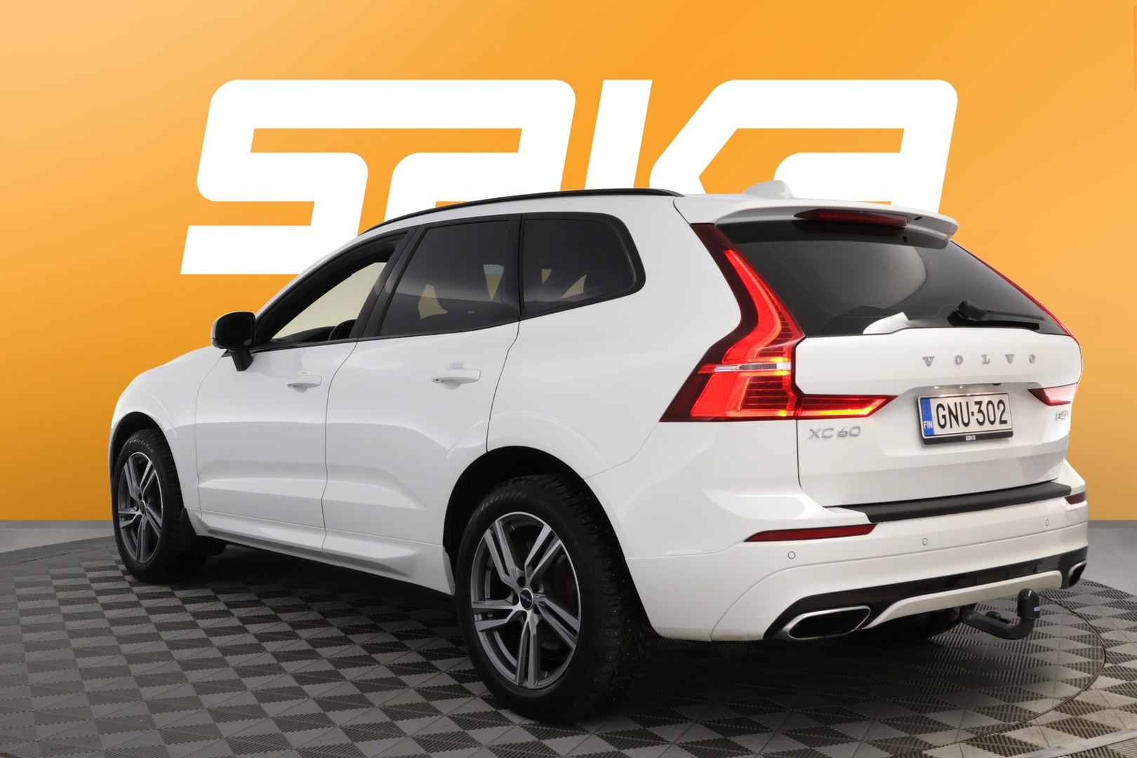 VOLVO XC60 2020