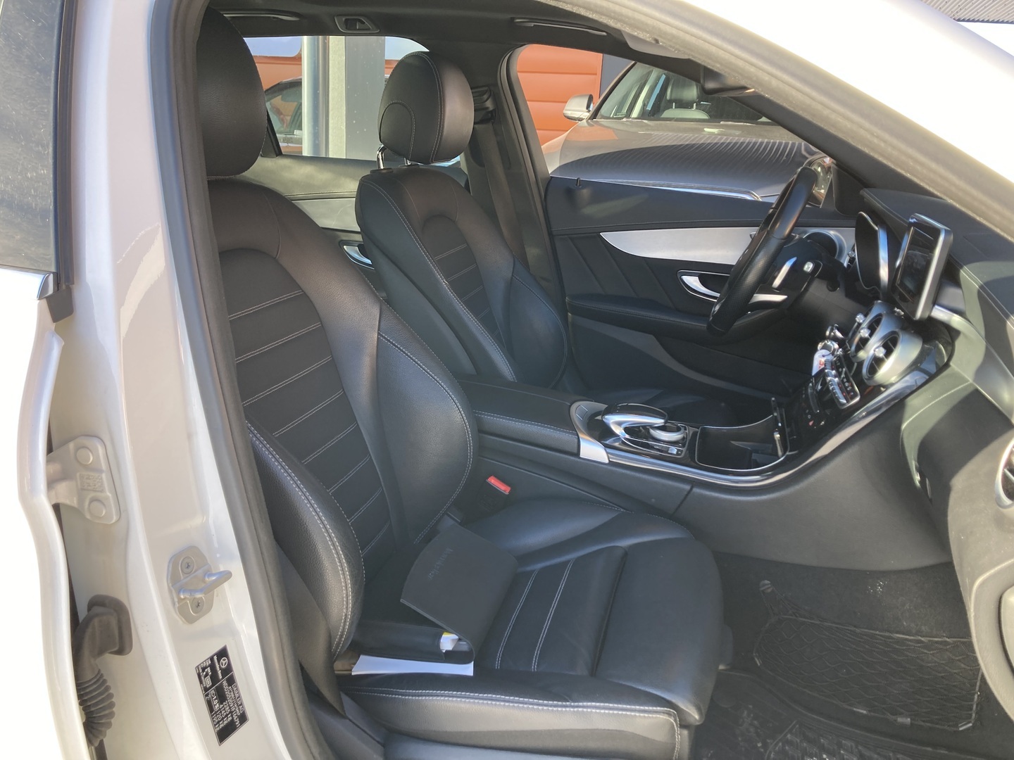 MERCEDES-BENZ C 2015