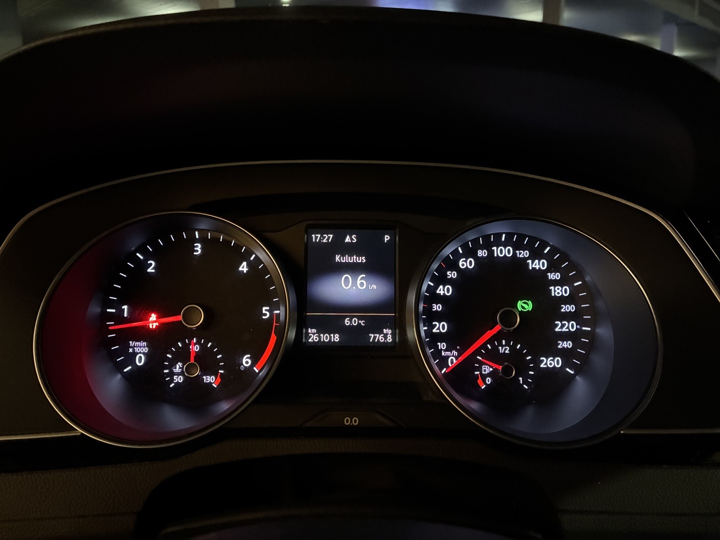 VOLKSWAGEN Passat 2016