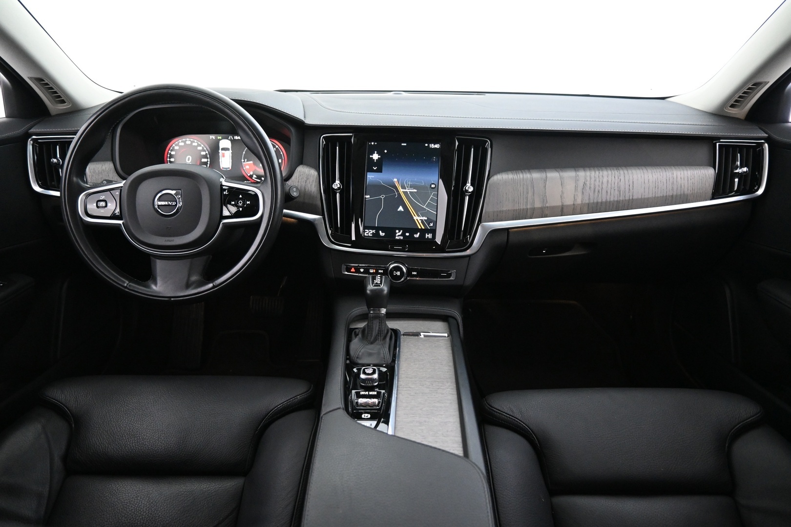 VOLVO V90 2021