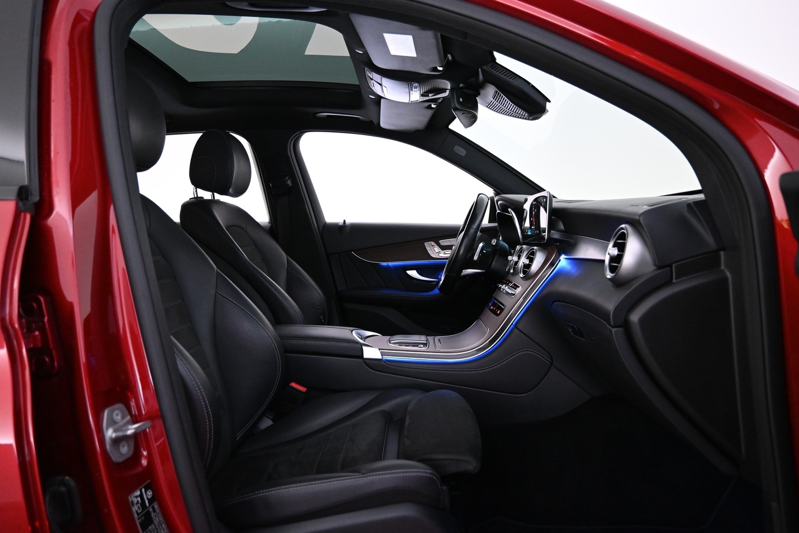 MERCEDES-BENZ GLC 2021