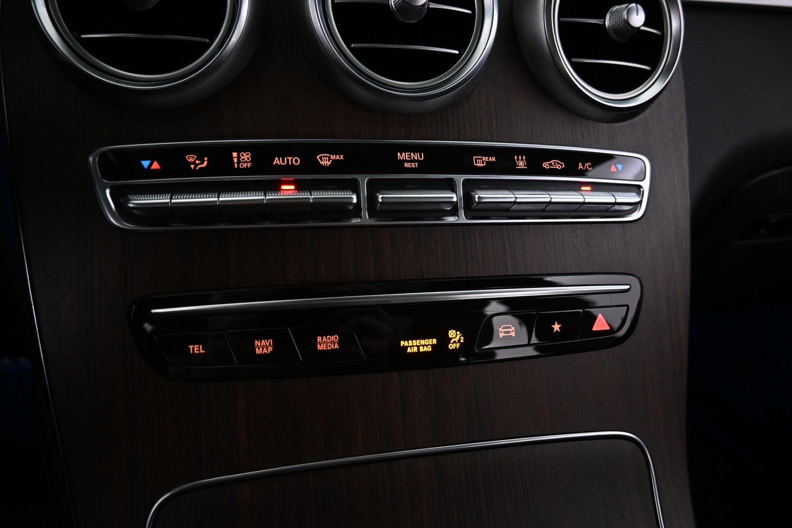 MERCEDES-BENZ GLC 2021