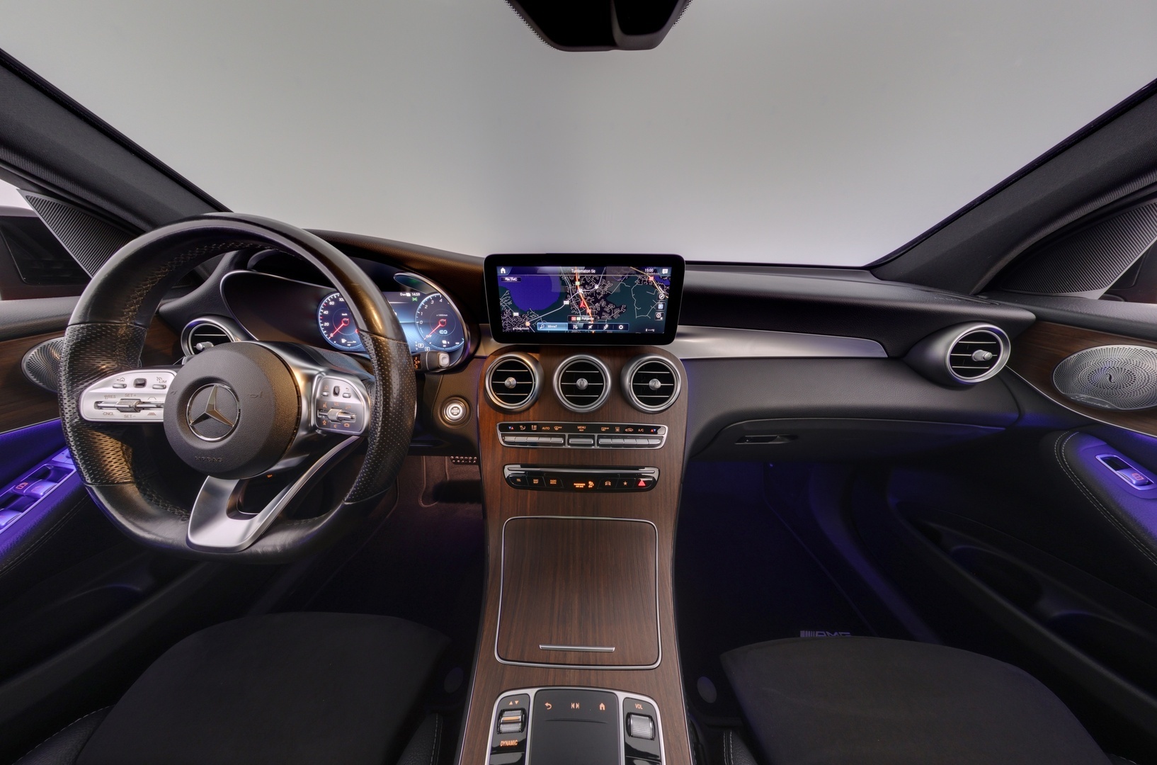 MERCEDES-BENZ GLC 2021