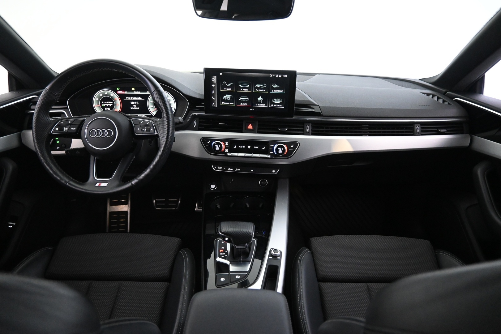 AUDI A5 2022