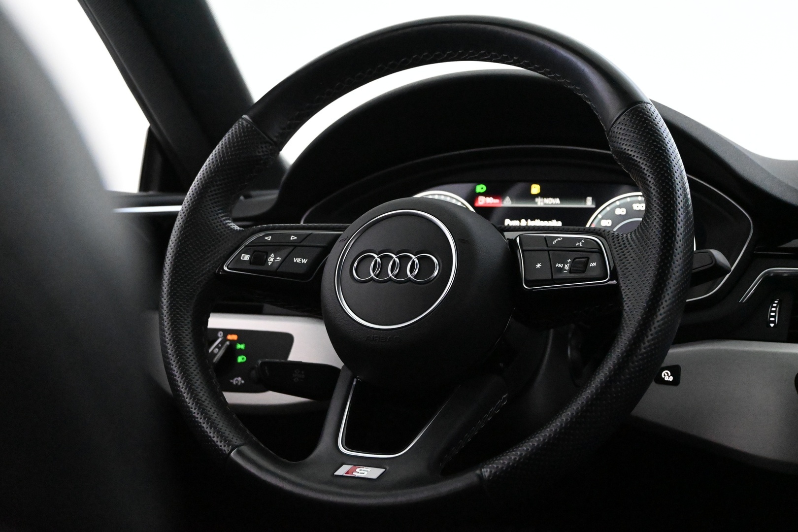 AUDI A5 2022