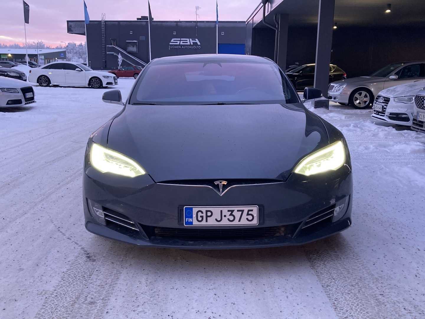 TESLA Model S 2020