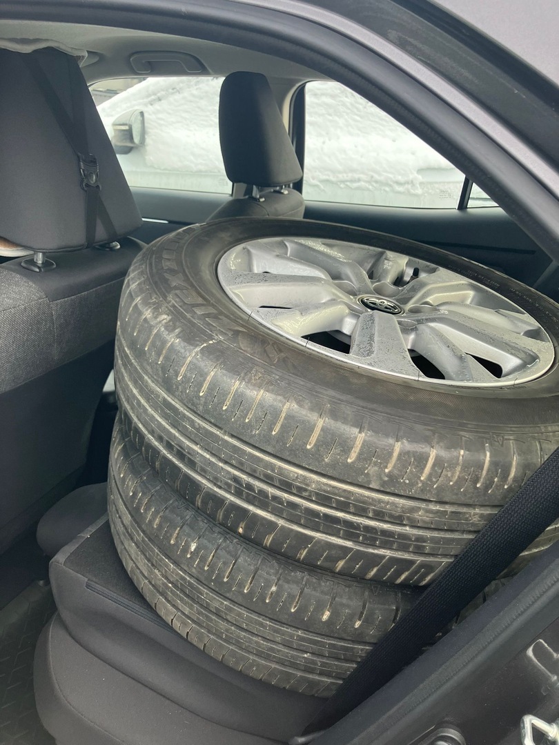 TOYOTA Yaris Cross 2023