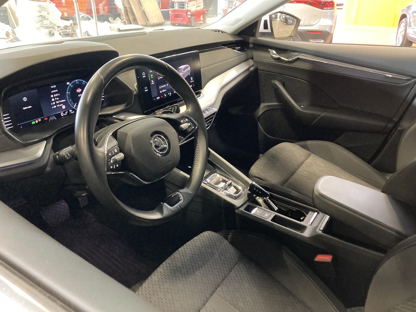 SKODA Octavia 2023