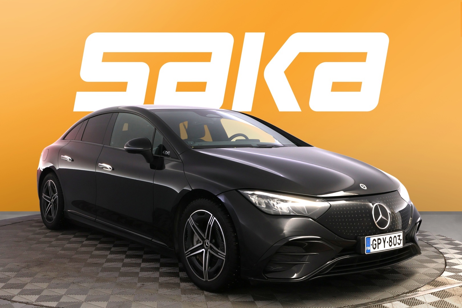 MERCEDES-BENZ EQE 2024