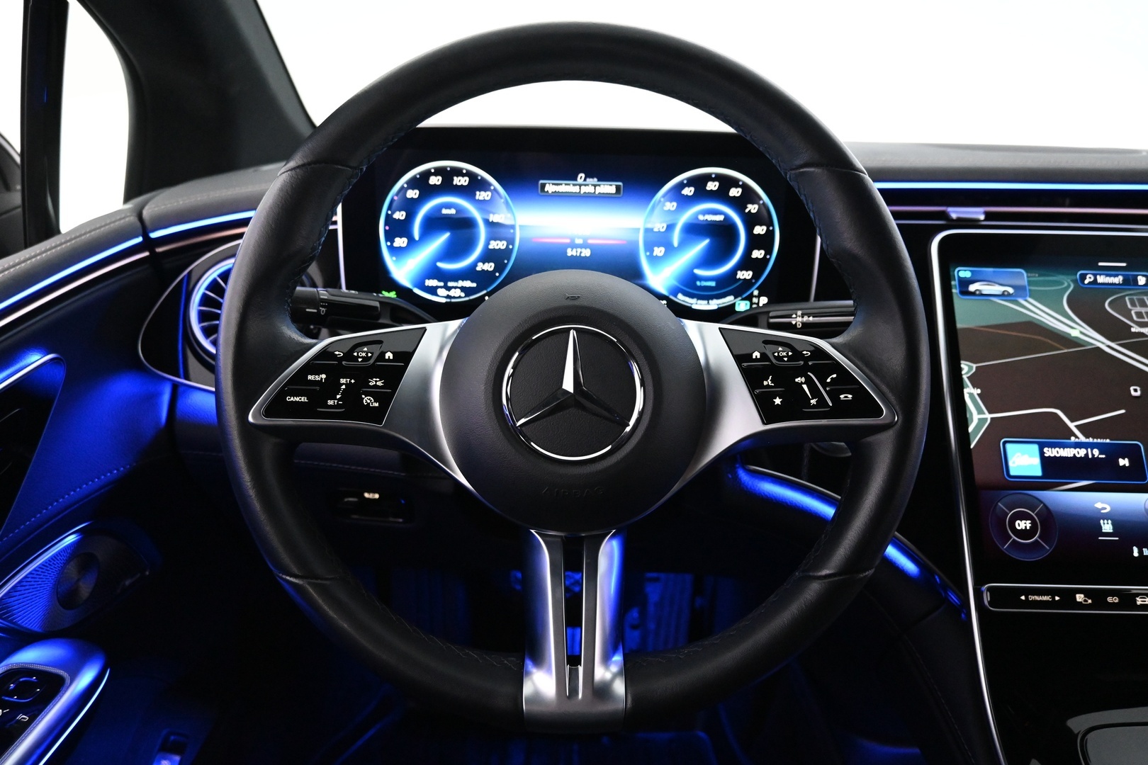 MERCEDES-BENZ EQE 2024