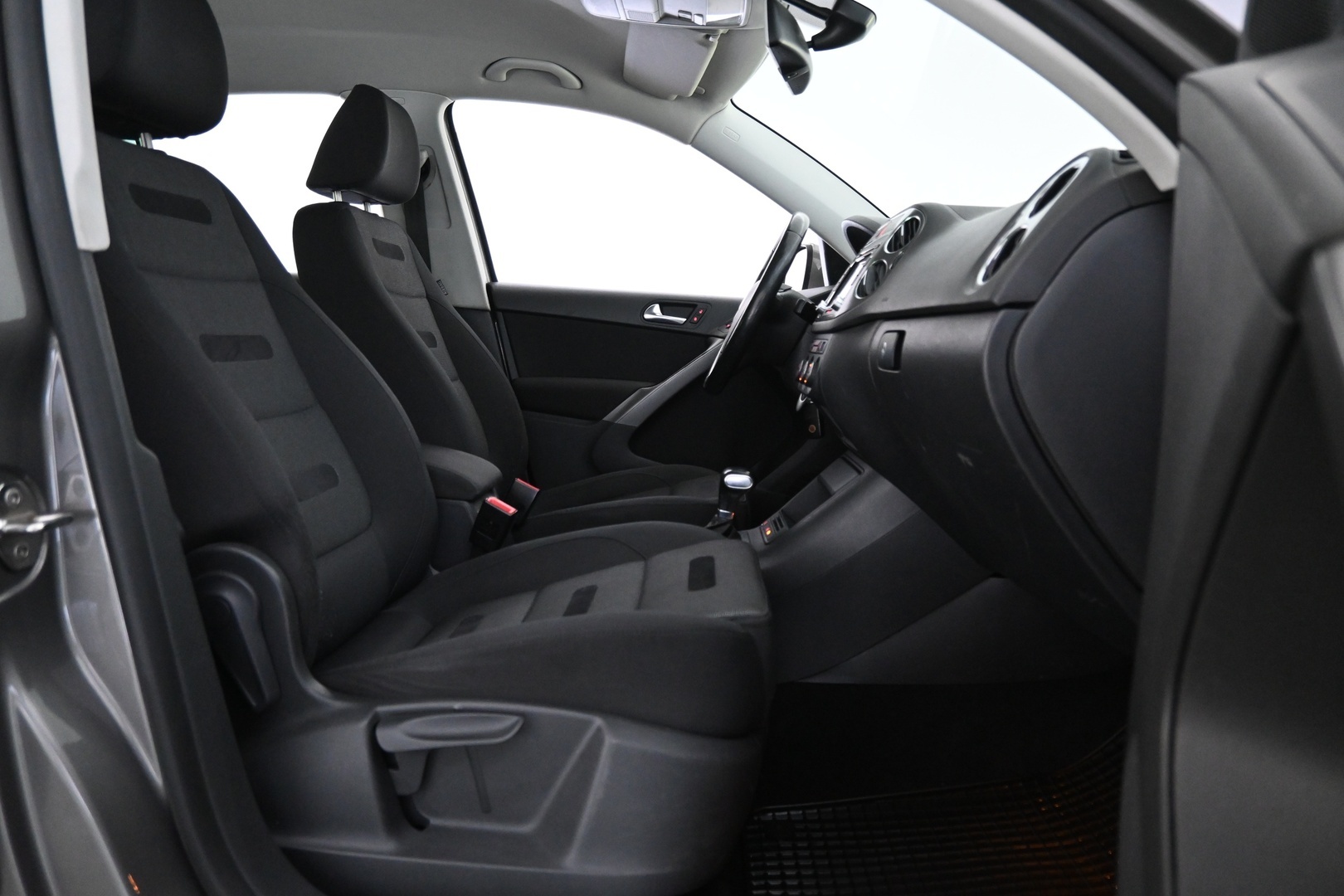 VOLKSWAGEN Tiguan 2009