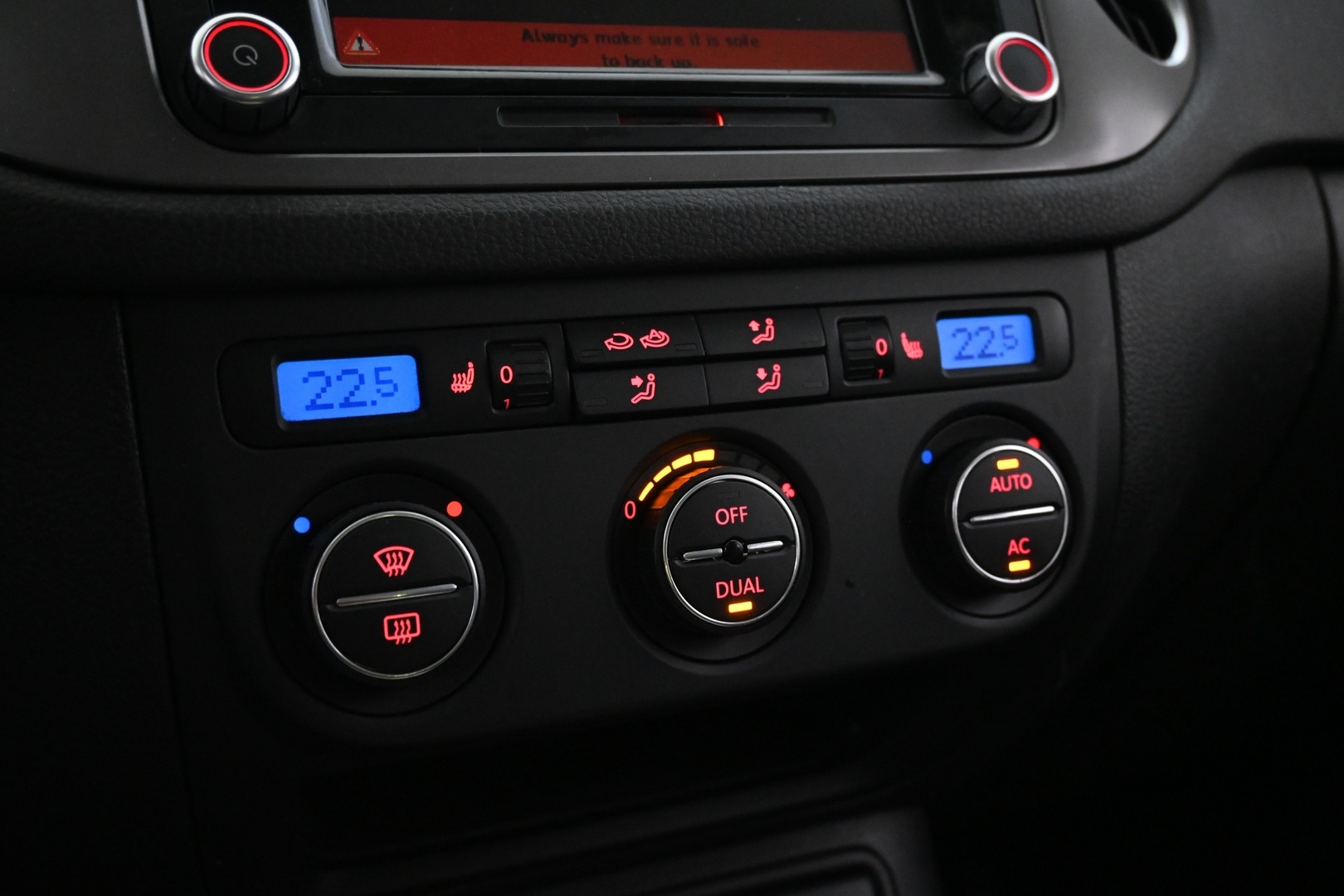 VOLKSWAGEN Tiguan 2009