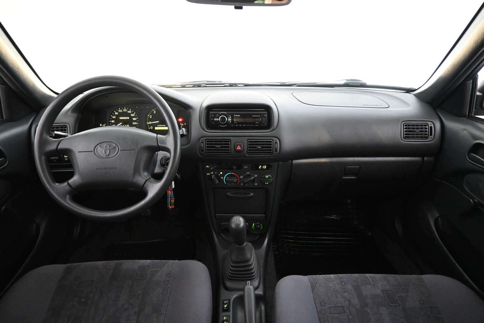 TOYOTA Corolla 1999