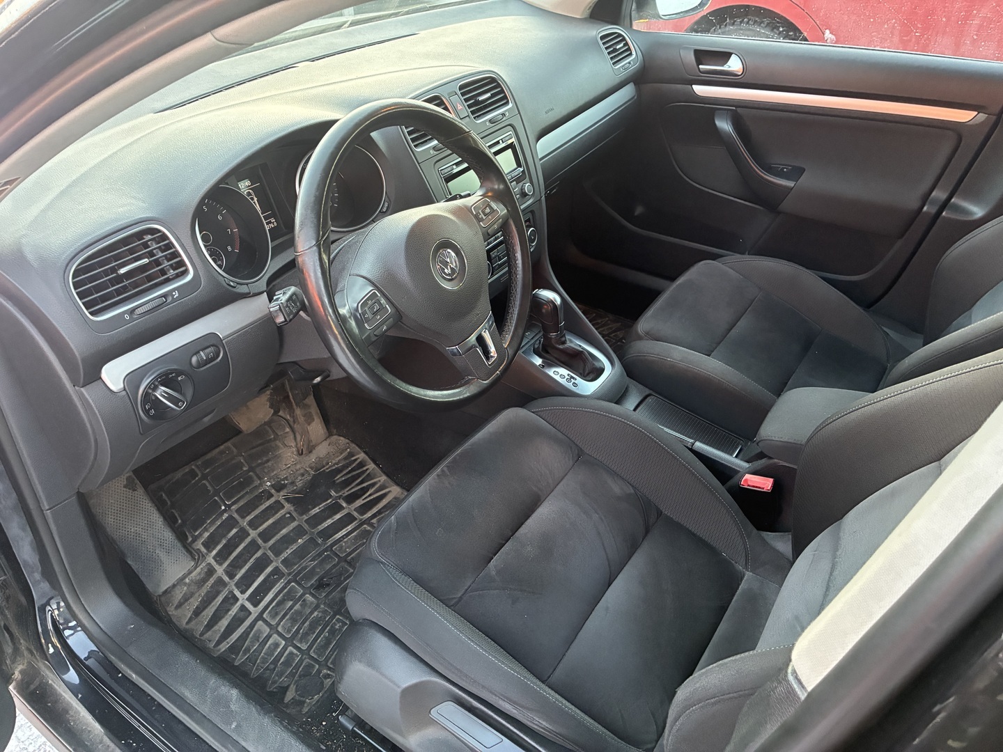 VOLKSWAGEN Golf 2011