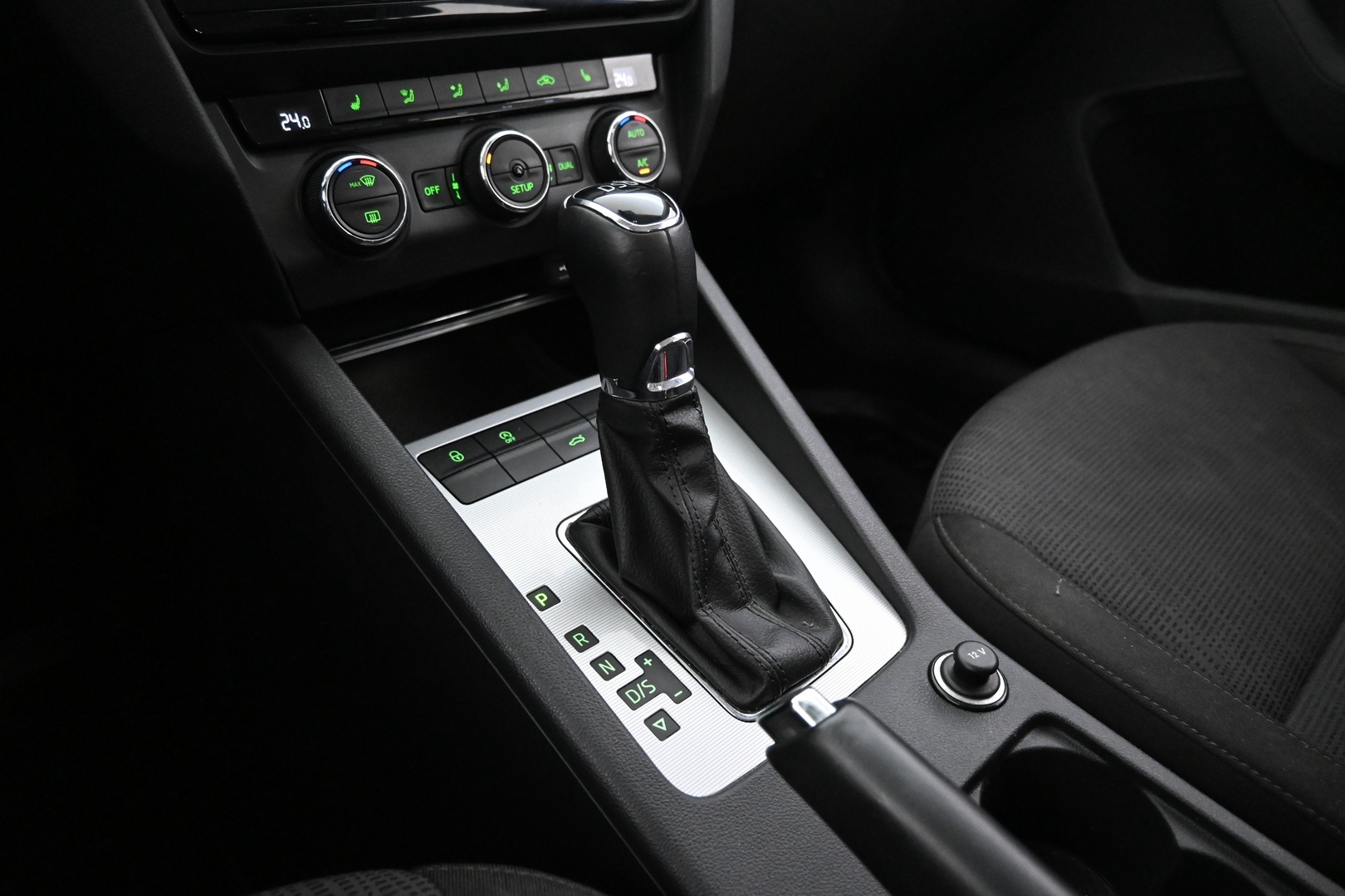 SKODA Octavia 2014