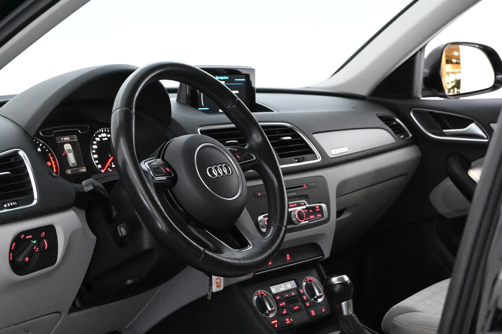 AUDI Q3 2014