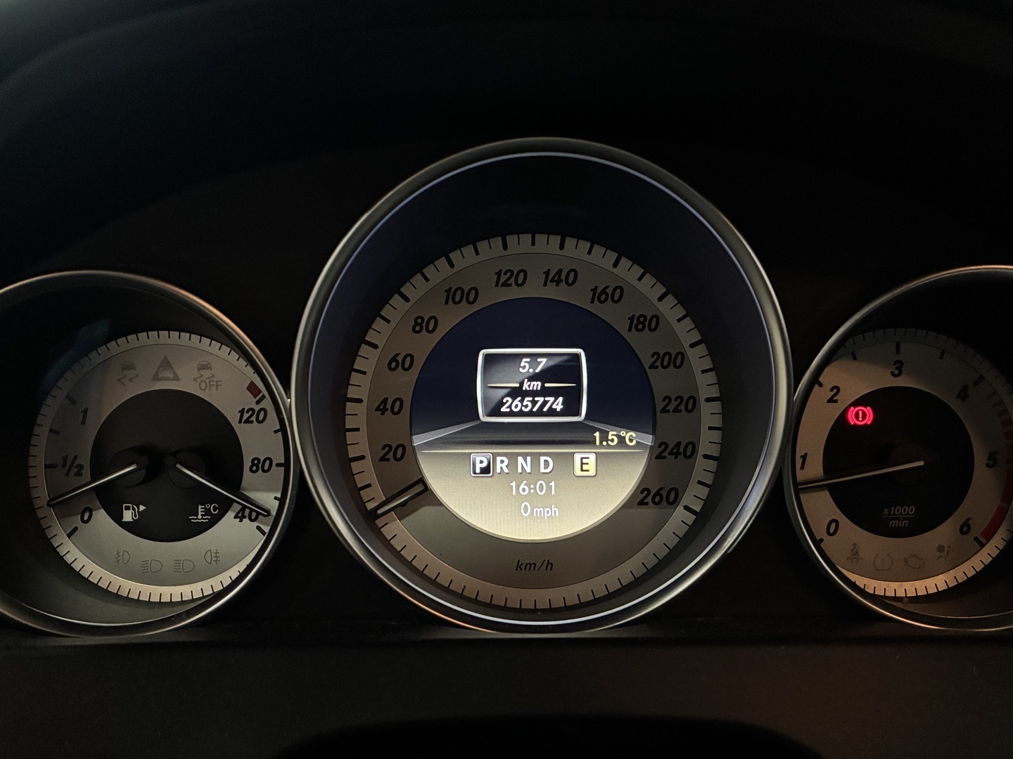 MERCEDES-BENZ C 2011