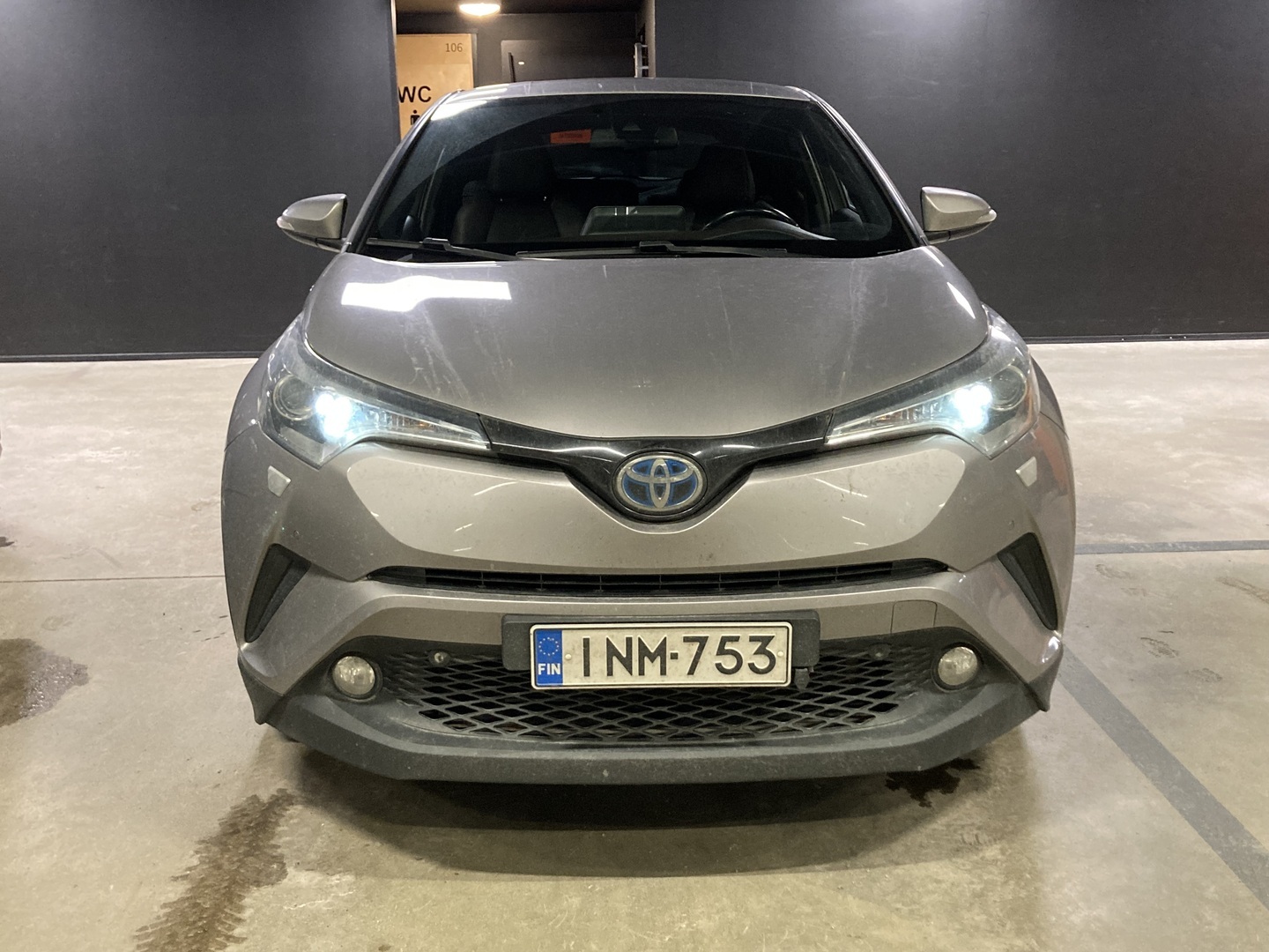 TOYOTA C-HR 2017