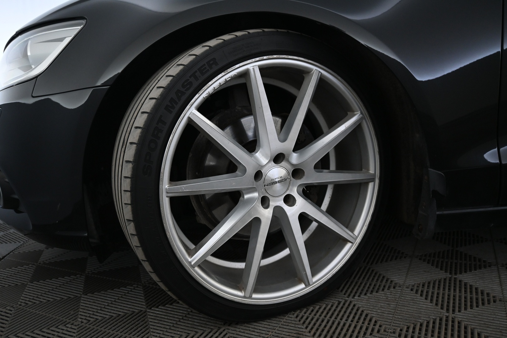 AUDI A6 2012