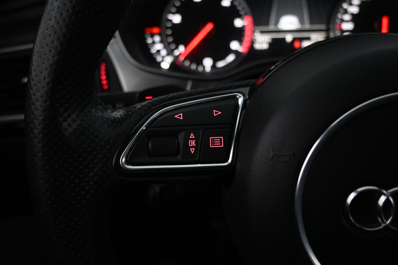 AUDI A6 2012