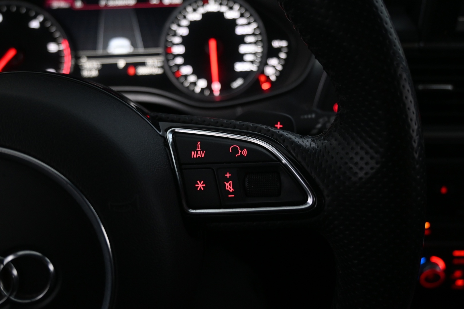 AUDI A6 2012
