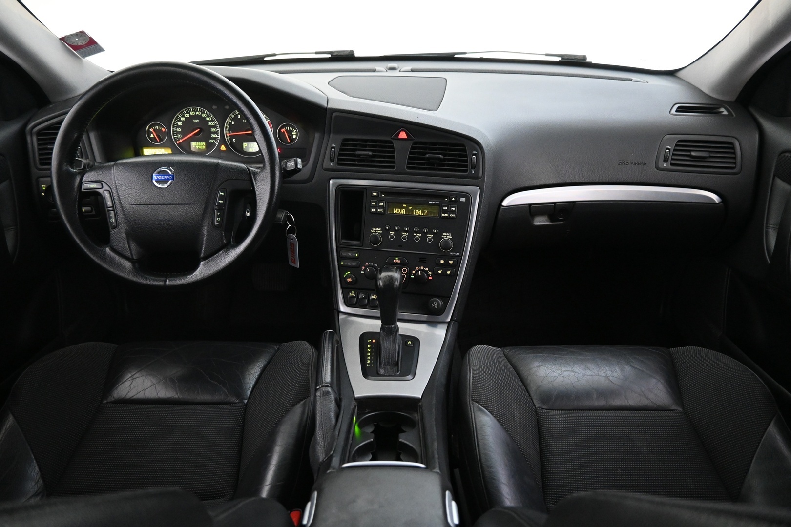 VOLVO V70 2005