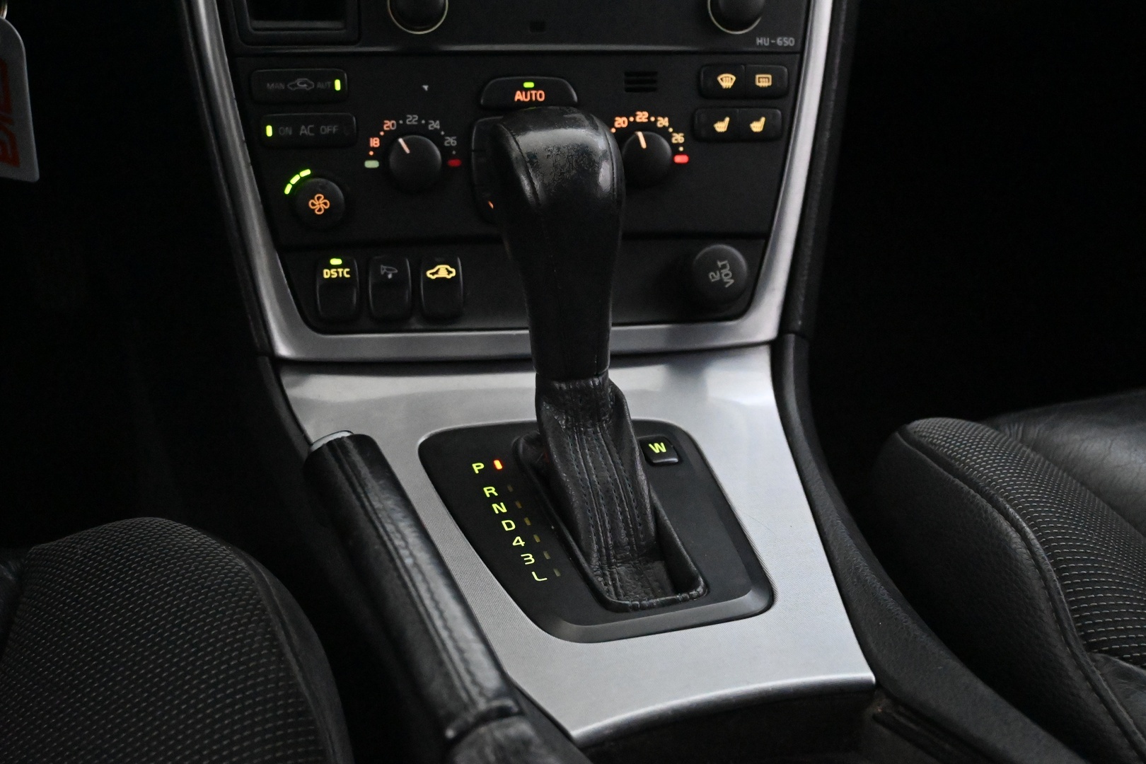 VOLVO V70 2005