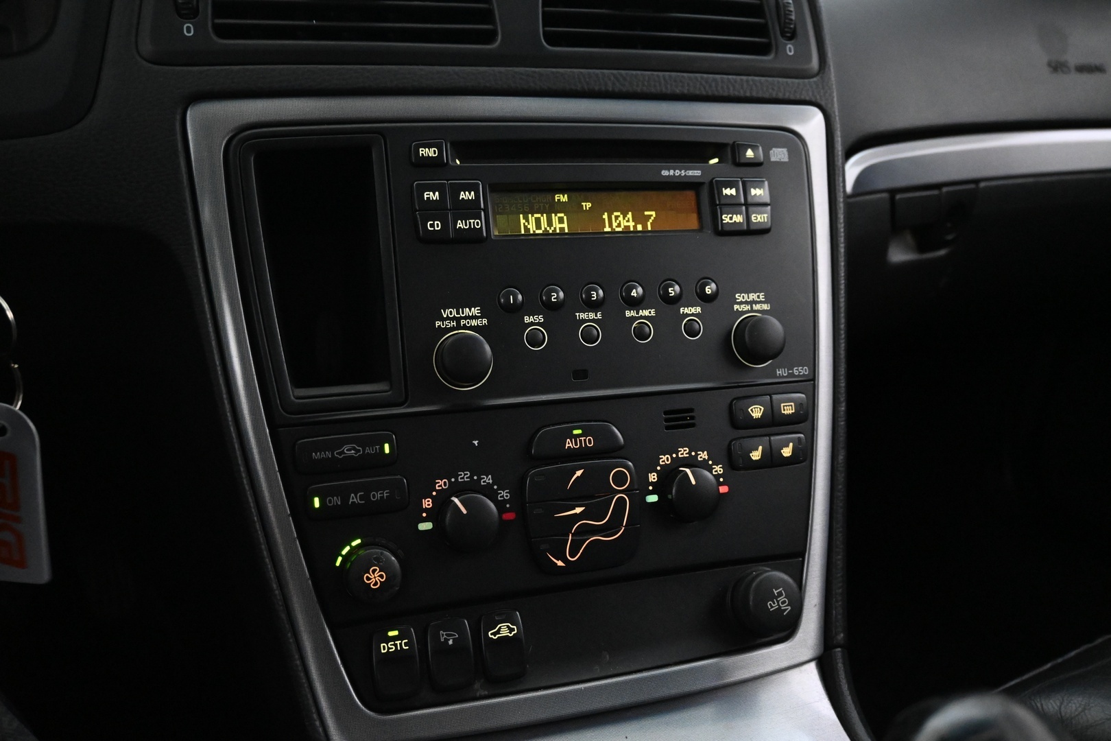 VOLVO V70 2005