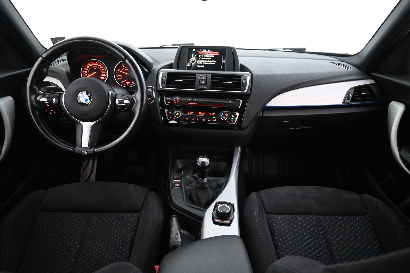 BMW 118 2017