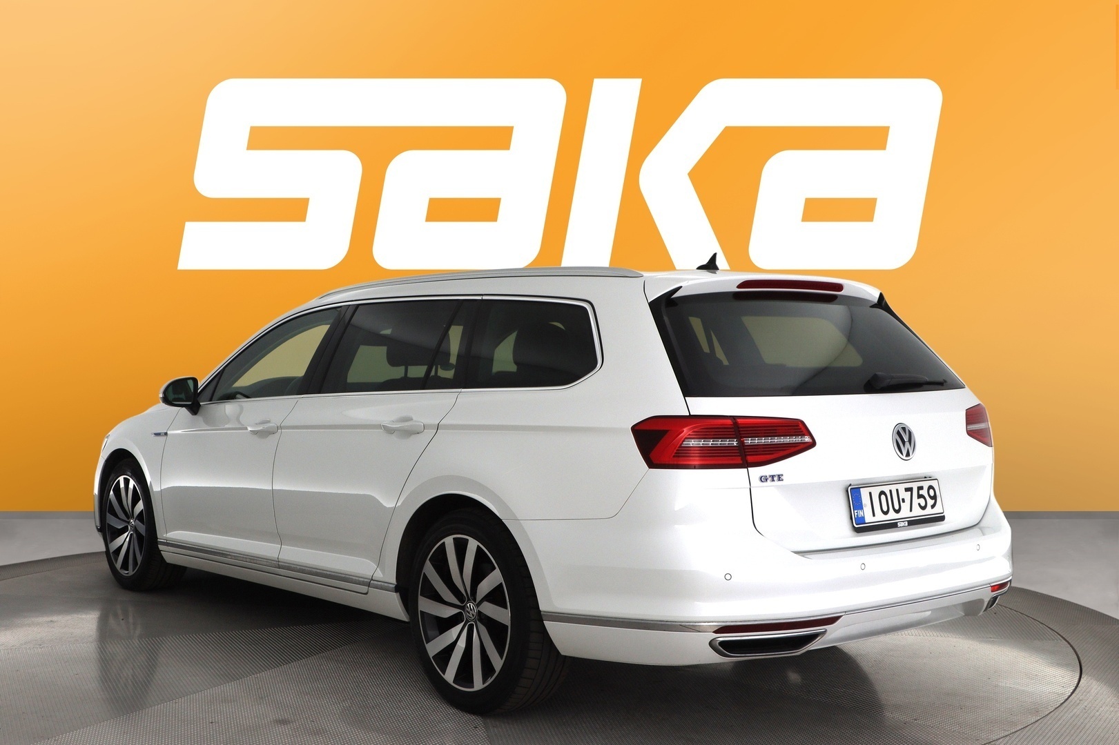 VOLKSWAGEN Passat 2018