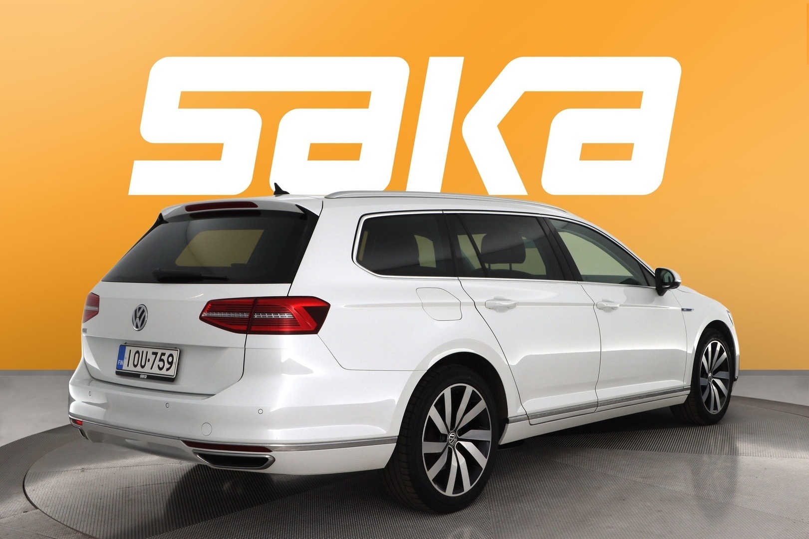 VOLKSWAGEN Passat 2018