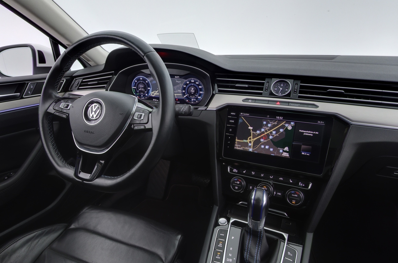 VOLKSWAGEN Passat 2018